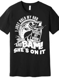 Men's Funny Fishing Graphic T-Shirt - "Hold My Rod and Wiggle My Worm" Black Cotton Short Sleeve Tee, Casual Round Neck, Machine Washable, 100% Cotton (Color: Black, size: XL)